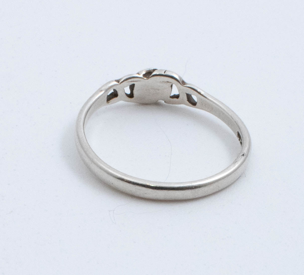 Vintage Sterling Silver Dainty Rose Ring! [Size 7 US]