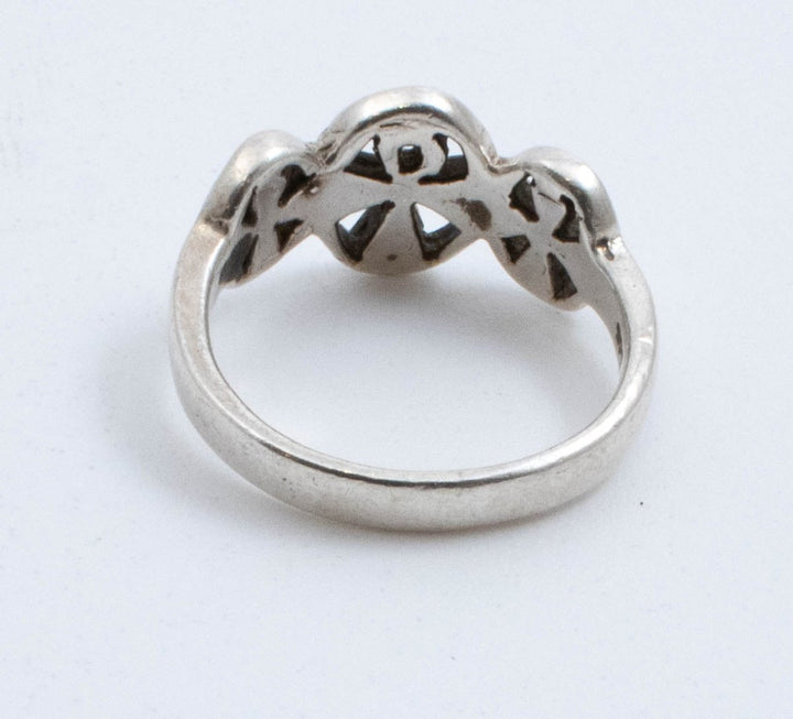 Vintage Sterling Silver Ring With 3 Bold Ankh Crosses! [Size 7 US]