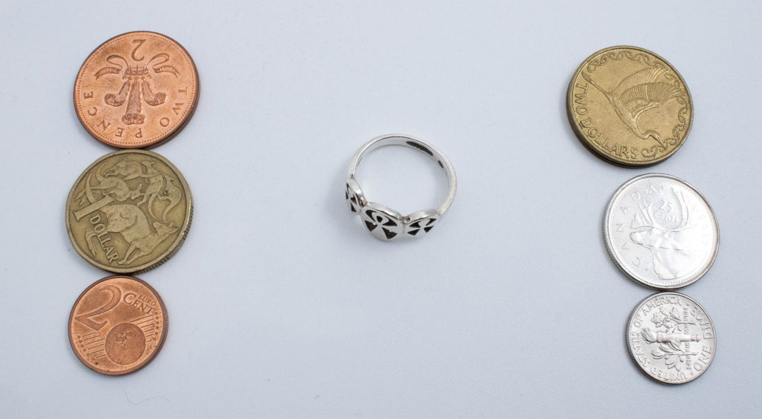 Vintage Sterling Silver Ring With 3 Bold Ankh Crosses! [Size 7 US]