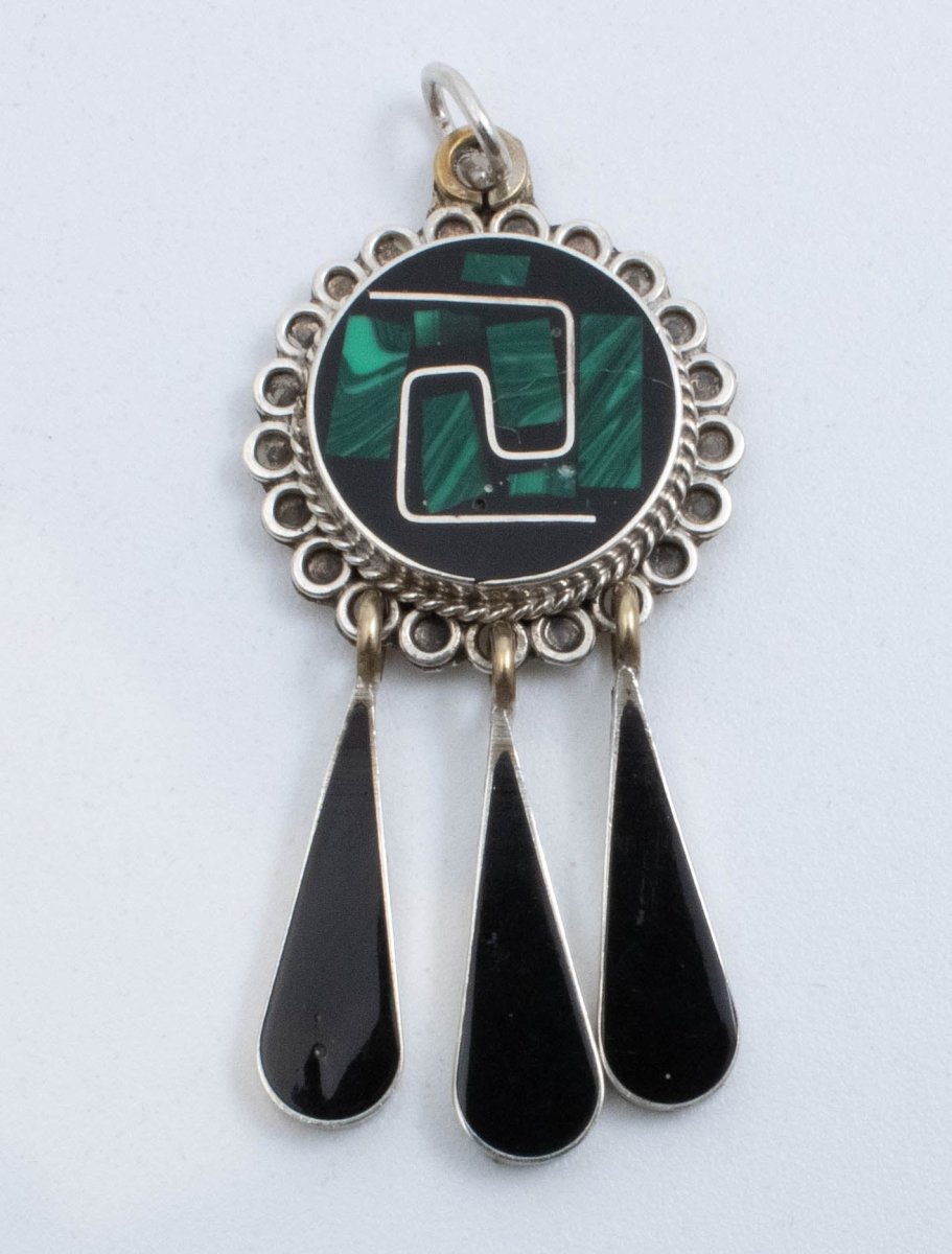 Vintage Sterling Silver Round Pendant With Malachite! Made in Mexico!