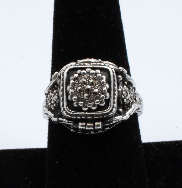 Vintage Sterling Silver Treasure Chest Ring with Marcasite! [Size 8.5 US]